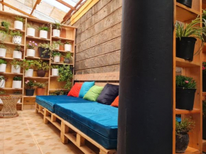 Private Luxury 2 Bedroom Hse, with a private Bar
